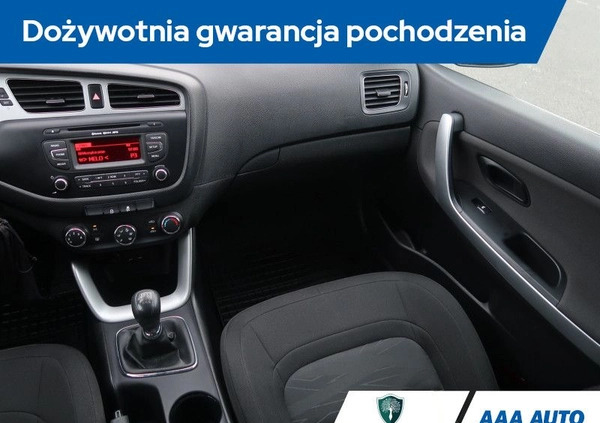 Kia Ceed cena 40000 przebieg: 133527, rok produkcji 2015 z Błaszki małe 232